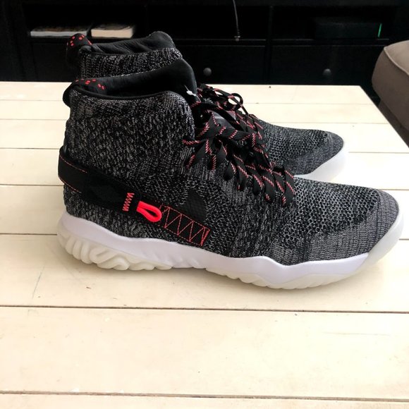jordan apex react black atmosphere grey infrared 23